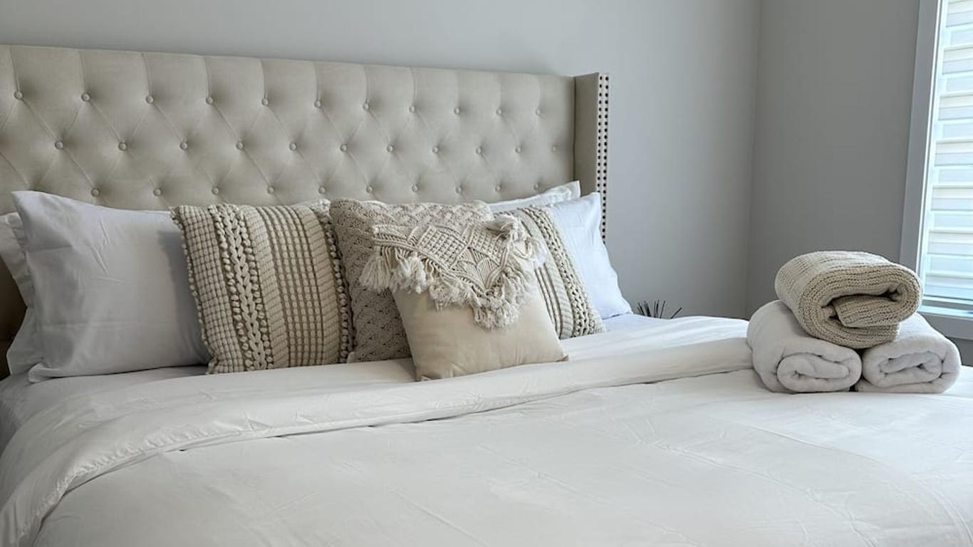 The Stay Lounge