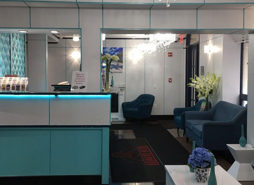 Front desk Photo